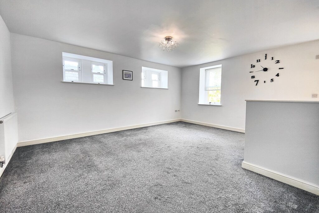 Kershaw Drive, The Residence Kershaw Drive, LA1