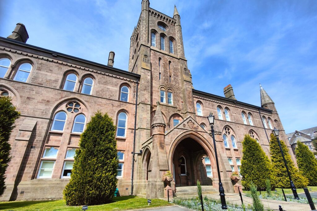 Kershaw Drive, The Residence Kershaw Drive, LA1