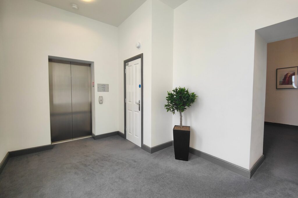 Kershaw Drive, The Residence Kershaw Drive, LA1