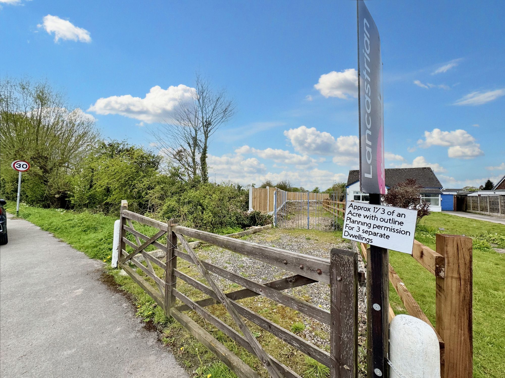 Land Behind Chez Soi, Smith Lane Image