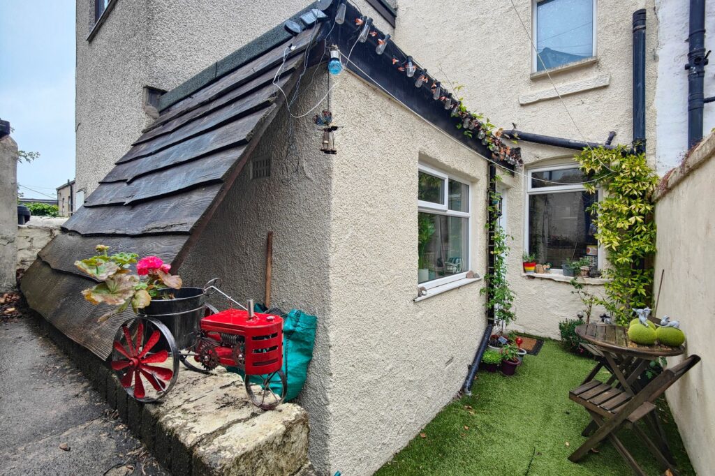 Cumberland View, Lancaster, LA1